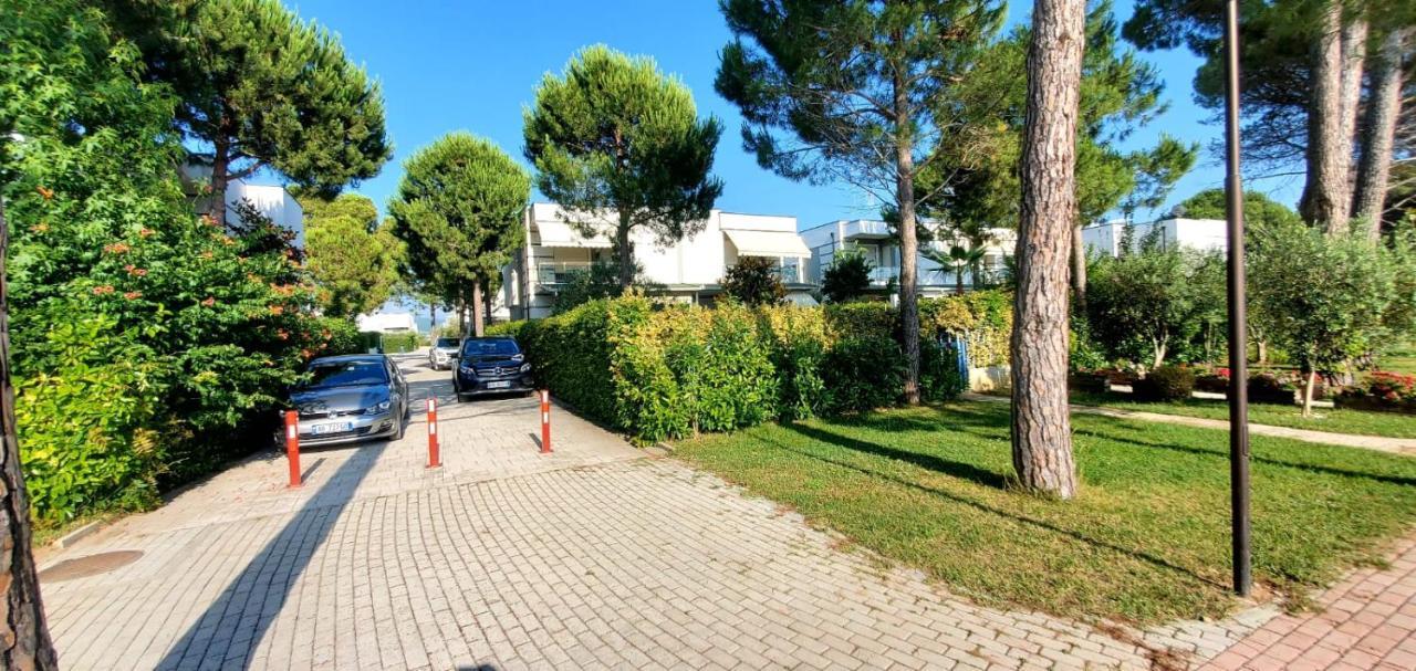 Artino Villa Durrës Eksteriør billede